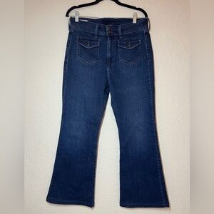 GAP 70s flare high rise denim jeans women’s size 31 / 12 short
